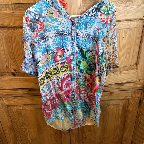 Johnny was silk tunic top - Picture 2 of 3